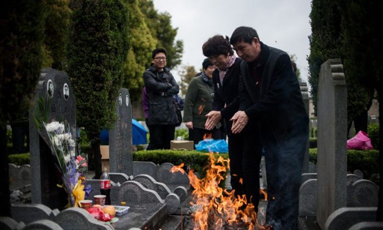 ظاهرة 'كنس المقابر' الصينيون يلجؤون لإنشاء نسخ رقمية للموتى